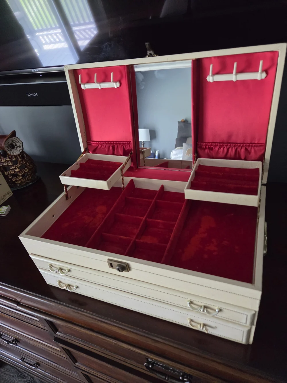 Vintage Mele Jewelry Box